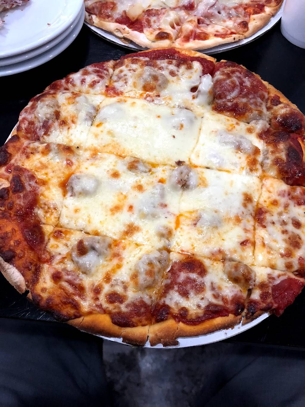 Tomellys Pizza | restaurant | 333 State St, Newburgh, IN 47630, USA | 8126292001 OR +1 812-629-2001