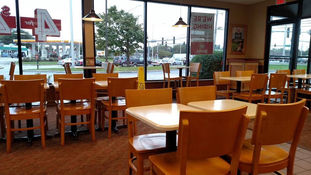 Wendys | restaurant | 7100 Kingery Hwy, Darien, IL 60561, USA | 6309200224 OR +1 630-920-0224