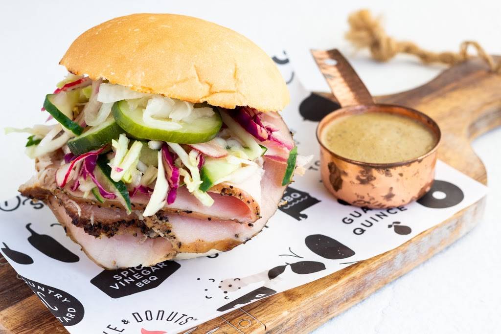 Smoke & Donuts BBQ | restaurant | 609 Irvington Ave, Orlando, FL 32803, USA | 4074761591 OR +1 407-476-1591