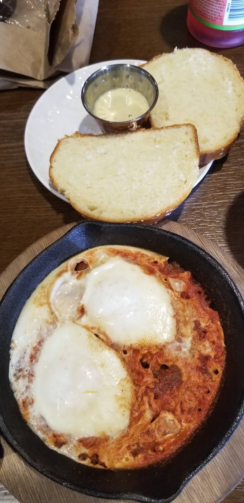 Ronits Kitchen | restaurant | 116 N Madison St, Rockford, IL 61107, USA | 8153154401 OR +1 815-315-4401