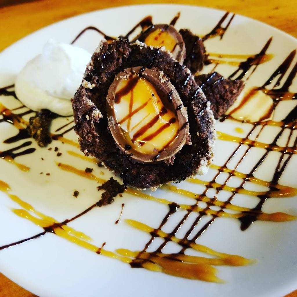 The Grand Templin Pub | restaurant | 216 St Andrew St W, Fergus, ON N1M 1N7, Canada | 2263834483 OR +1 226-383-4483