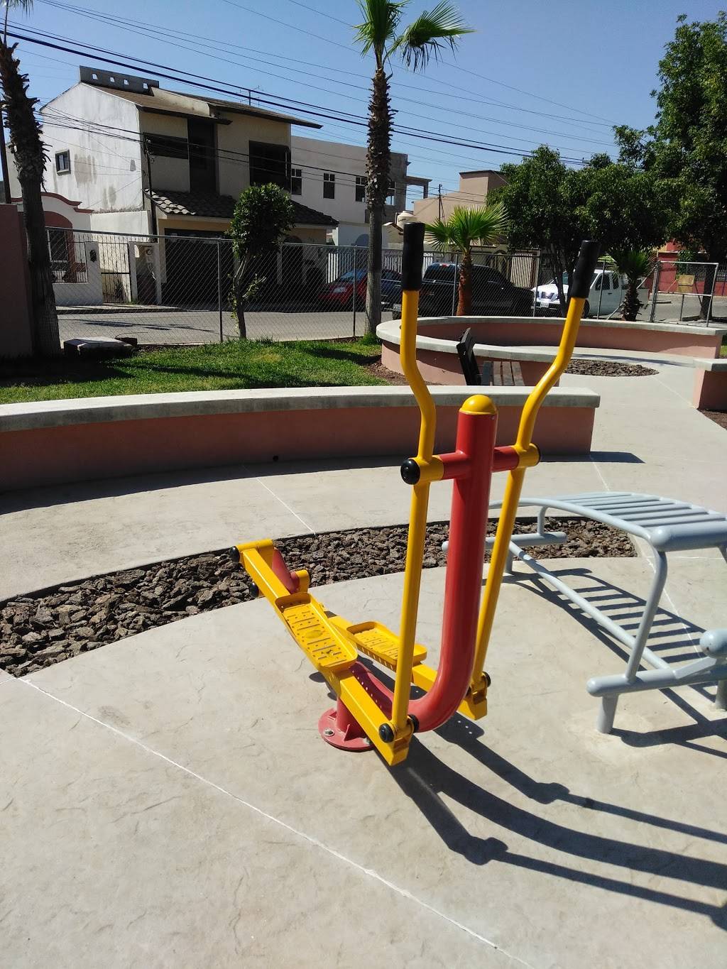 Pizza Esmeralda | restaurant | Paseo del Real 118, Villa Residencial del Real II, 22785 Ensenada, B.C., Mexico | 016461959705 OR +52 646 195 9705