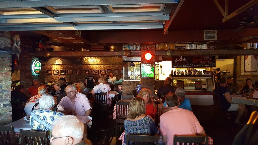 Bubbas Roadhouse & Saloon | restaurant | 2121 SW Pine Island Rd, Cape Coral, FL 33991, USA | 2392825520 OR +1 239-282-5520