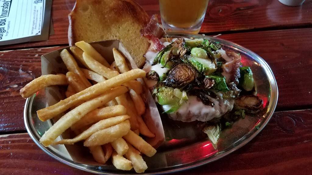 The Hills Local Pub | restaurant | 8758 La Mesa Blvd, La Mesa, CA 91942, USA | 6197417166 OR +1 619-741-7166