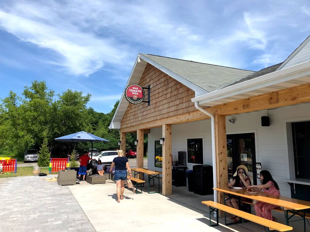 Wild Tomato Pizza @ One Barrel Brewing | meal takeaway | 4633 Market St, Egg Harbor, WI 54209, USA | 9208689453 OR +1 920-868-9453