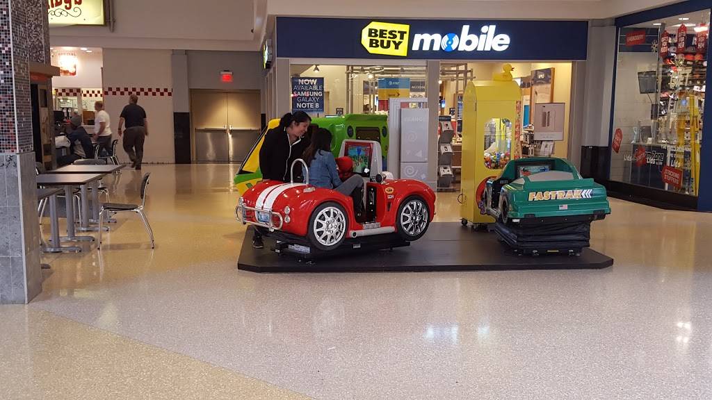 Popeyes Louisiana Kitchen | restaurant | 2034 Green Acres Rd W, Valley Stream, NY 11581, USA | 5168873737 OR +1 516-887-3737