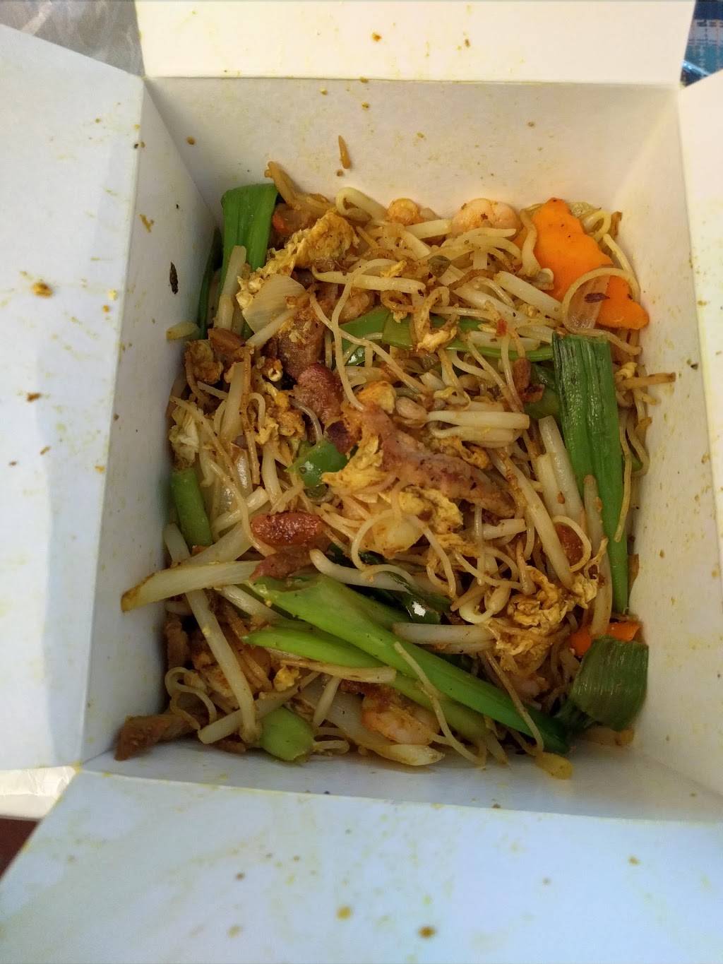 Lucky Wok Chinese Restaurant | restaurant | 6452 College Rd, Lisle, IL 60532, USA | 6303058833 OR +1 630-305-8833