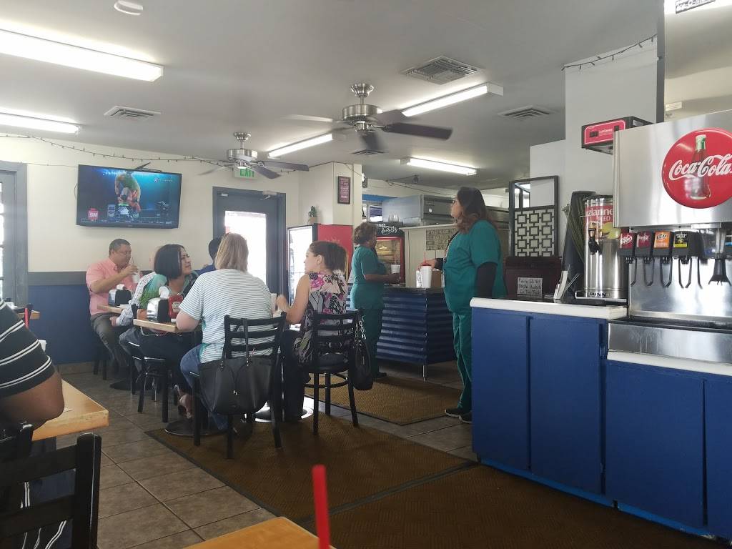 Ninos Greek cafe | restaurant | 3102 N 16th St, Phoenix, AZ 85016, USA | 6022651466 OR +1 602-265-1466