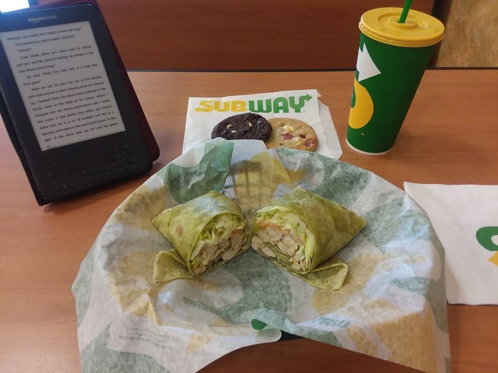 Subway | restaurant | 600 Courtland Blvd, Deltona, FL 32738, USA | 3865747333 OR +1 386-574-7333