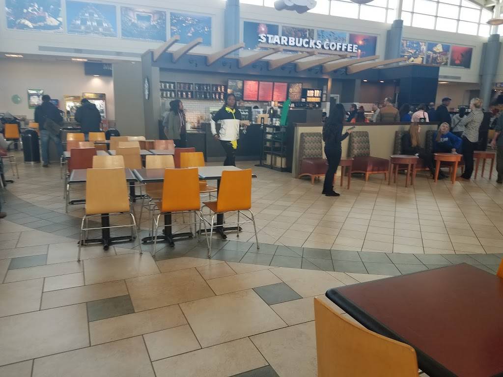 Popeyes Louisiana Kitchen | restaurant | 530 John F. Kennedy Memorial Hwy, Newark, DE 19702, USA | 3027318599 OR +1 302-731-8599