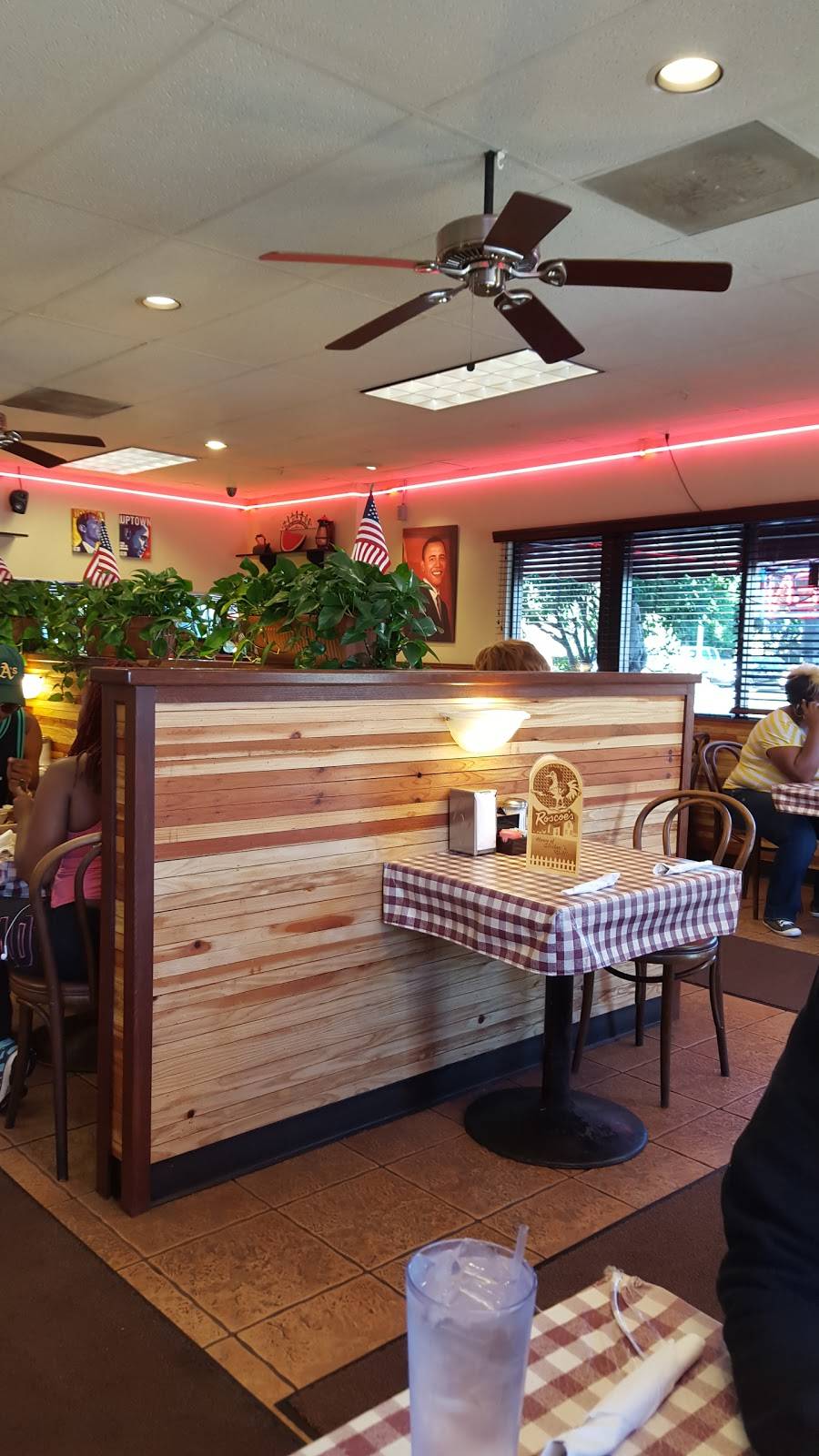 Roscoes House of Chicken and Waffles - Inglewood (Manchester &  | restaurant | 106 W Manchester Ave, Los Angeles, CA 90003, USA | 3237526211 OR +1 323-752-6211