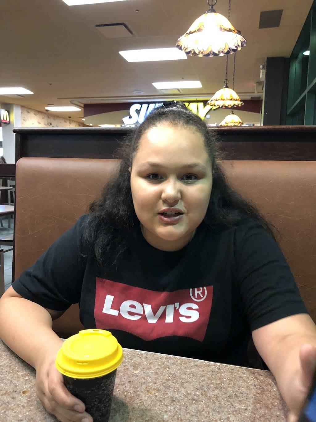 McDonalds | cafe | 11535 1ᴱ Avenue, Saint-Georges, QC G5Y 7H5, Canada | 4182260255 OR +1 418-226-0255