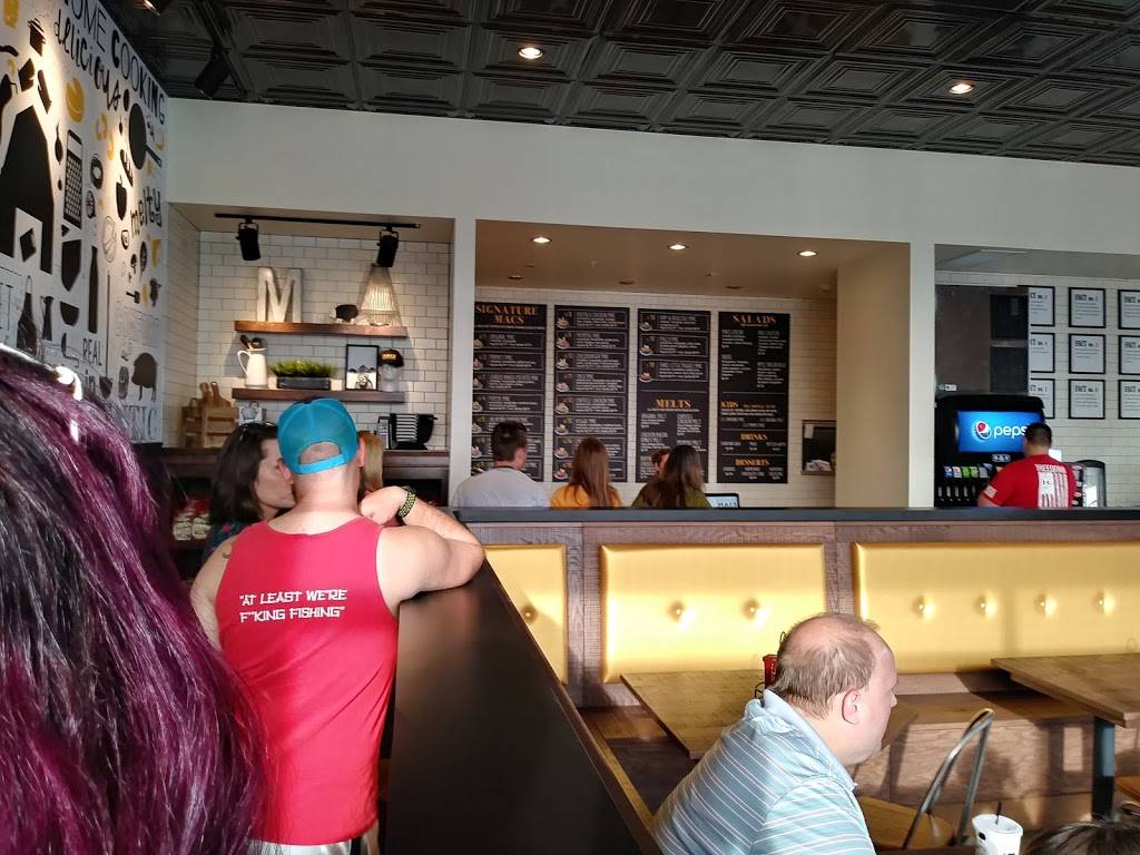 MACS (Macaroni And Cheese Shop) Brookfield | restaurant | 880 S Moorland Rd, Brookfield, WI 53005, USA | 2623954802 OR +1 262-395-4802