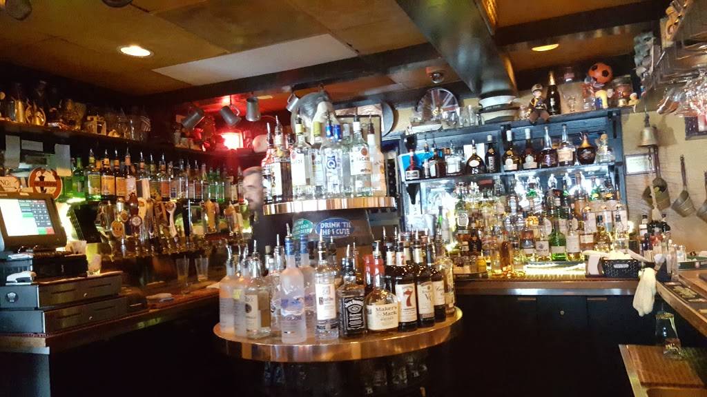 The Olde Ship | restaurant | 709 N Harbor Blvd, Fullerton, CA 92832, USA | 7148717447 OR +1 714-871-7447