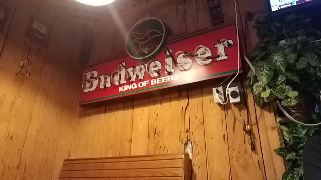 Lupton’s | restaurant | 5299 E Busch Blvd, Temple Terrace, FL 33617, USA | 8139856963 OR +1 813-985-6963