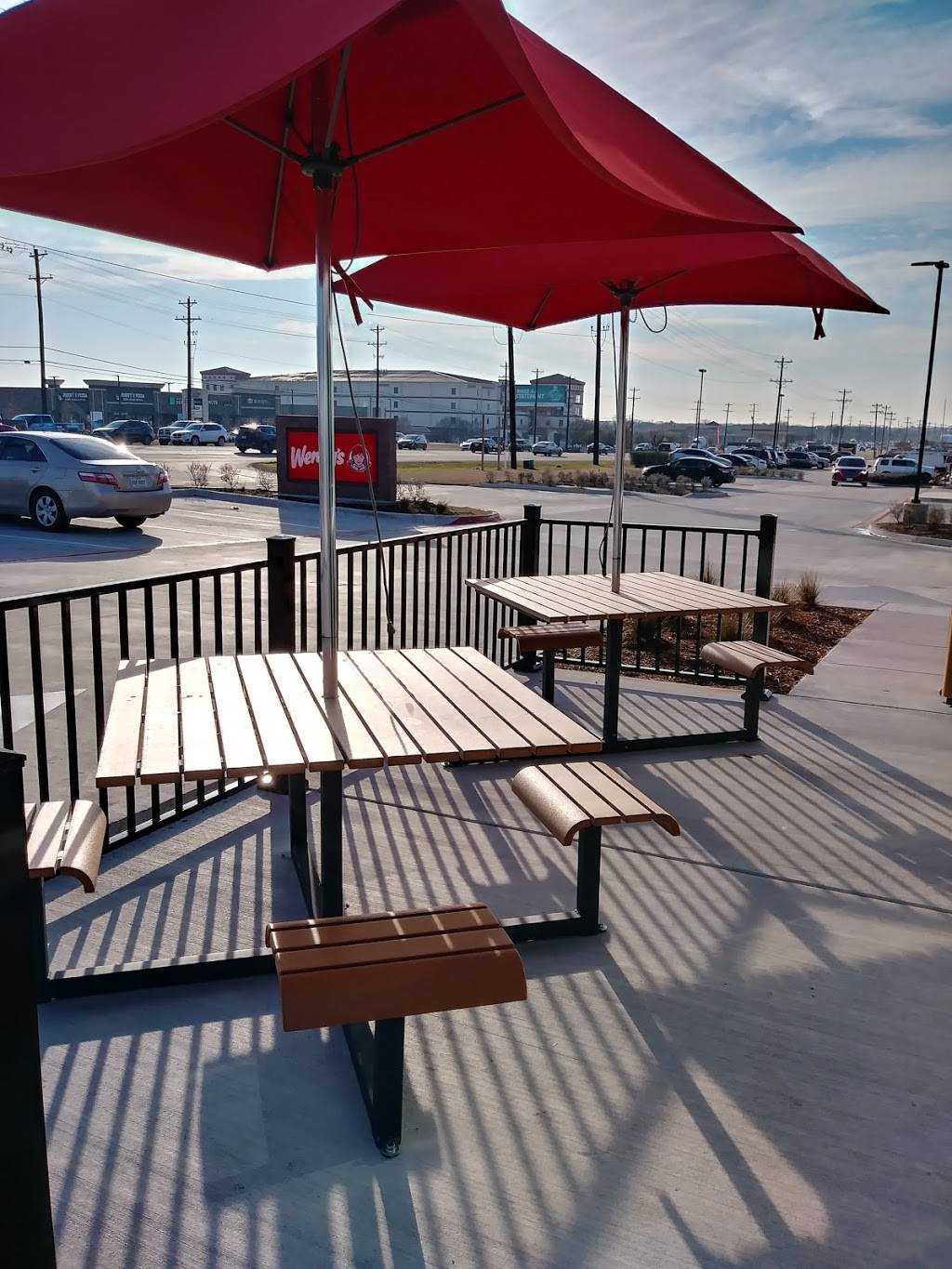 Wendys | restaurant | 26751 E University Dr, Aubrey, TX 76227, USA | 9723479171 OR +1 972-347-9171