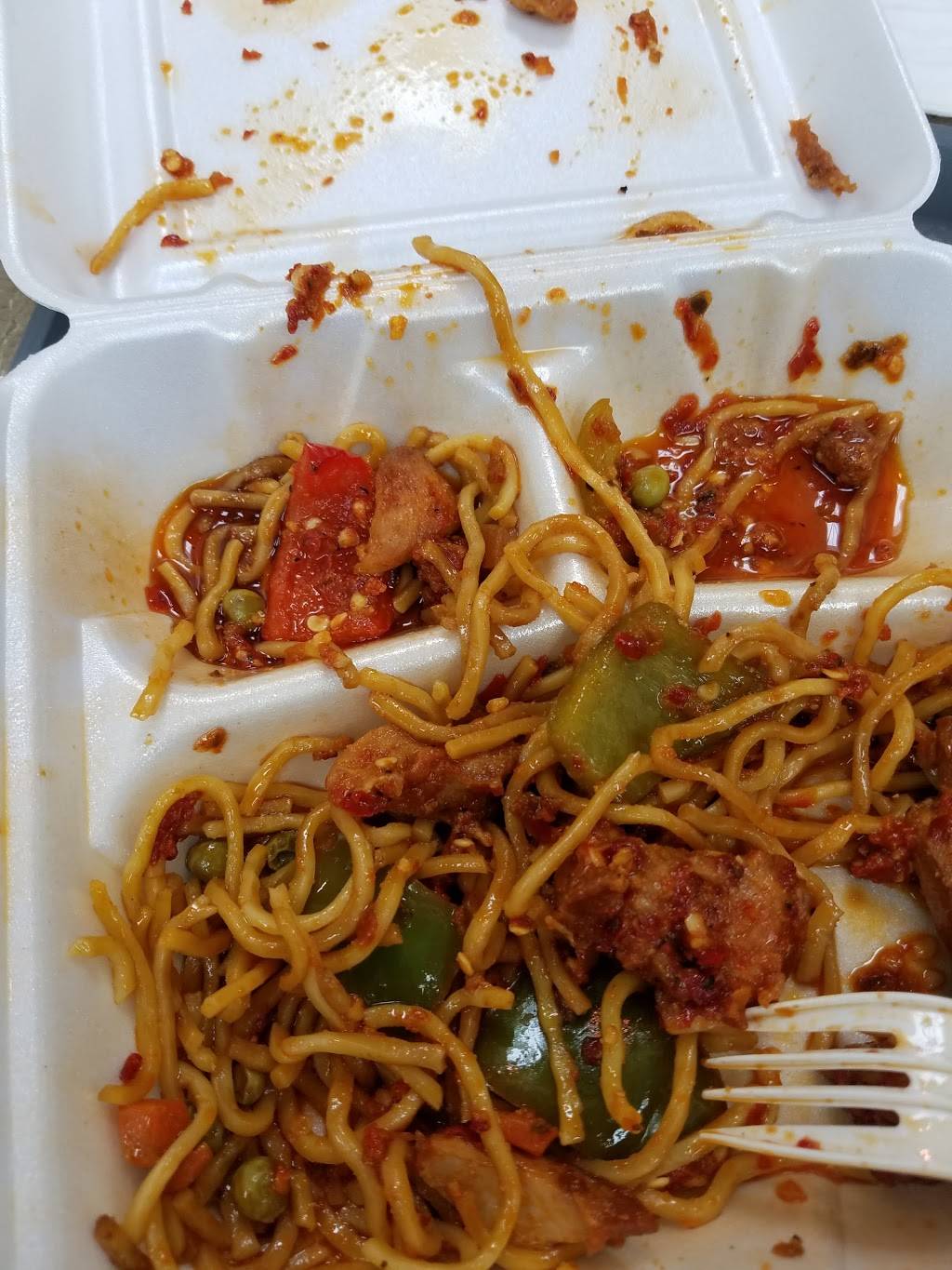 Ruby Thai | restaurant | 870 Southpark Center, Cleveland, OH 44136, USA | 4402388378 OR +1 440-238-8378