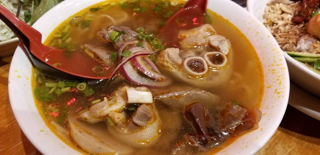 I Luv Pho | restaurant | 4500 Satellite Blvd #1100, Duluth, GA 30096, USA | 7702498989 OR +1 770-249-8989