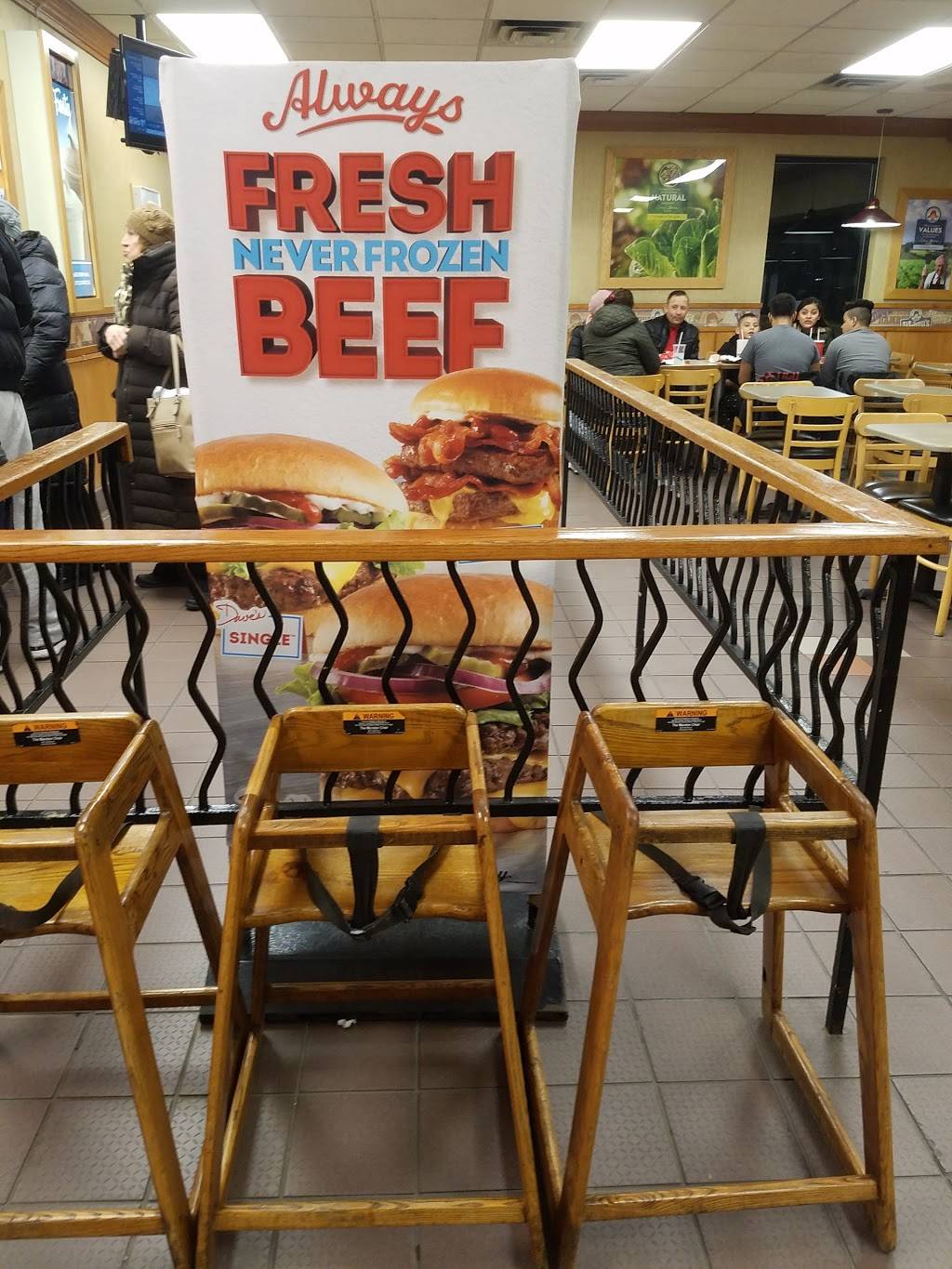 Wendys | restaurant | 138-42 Jamaica Ave, Jamaica, NY 11435, USA | 7185265944 OR +1 718-526-5944