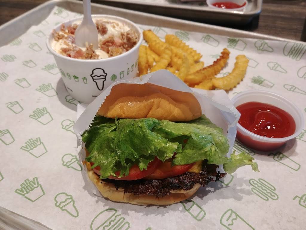 Shake Shack | restaurant | 6603 France Ave S, Edina, MN 55435, USA | 6123891151 OR +1 612-389-1151