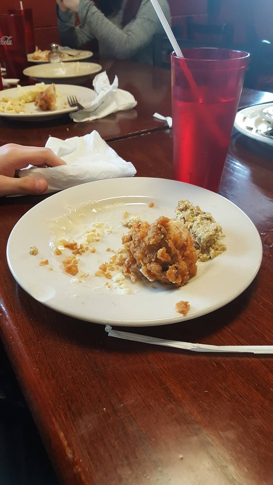 Engine Room | restaurant | 8320, 1525 Waring Rd NW, Dalton, GA 30721, USA | 7062723473 OR +1 706-272-3473