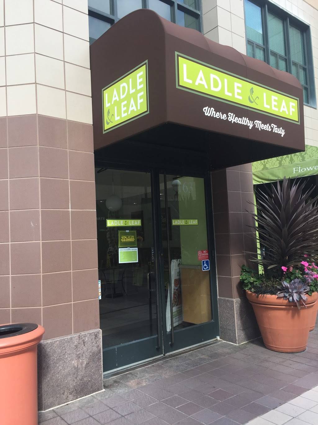 Ladle and Leaf | restaurant | 1300 Clay St #163, Oakland, CA 94612, USA | 5107637687 OR +1 510-763-7687