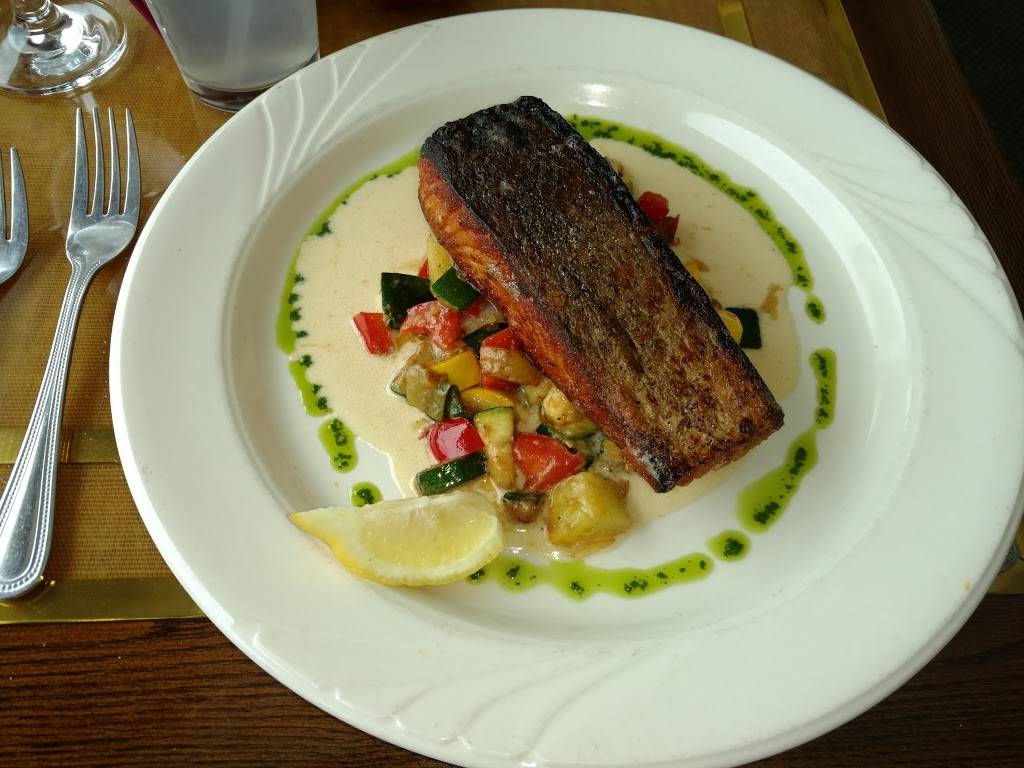 The Bayard House Restaurant | restaurant | 11 Bohemia Ave, Chesapeake City, MD 21915, USA | 4108855040 OR +1 410-885-5040