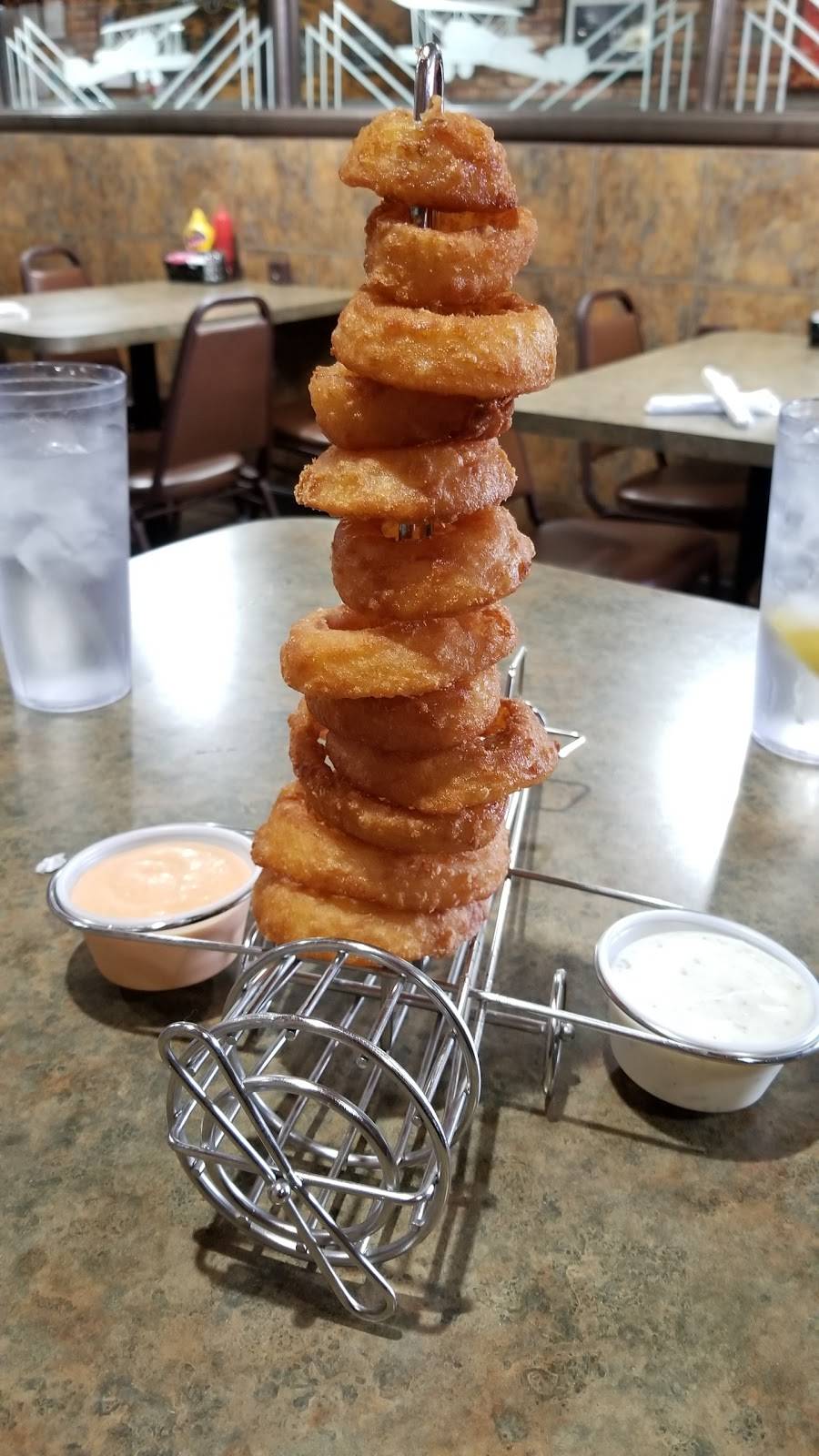 Lindburgers Lantana | restaurant | 5776 Jog Rd, Lake Worth, FL 33463, USA | 5616496761 OR +1 561-649-6761