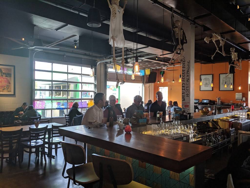 Galaxy Taco | restaurant | 2259 Avenida De La Playa, La Jolla, CA 92037, USA | 8582285655 OR +1 858-228-5655