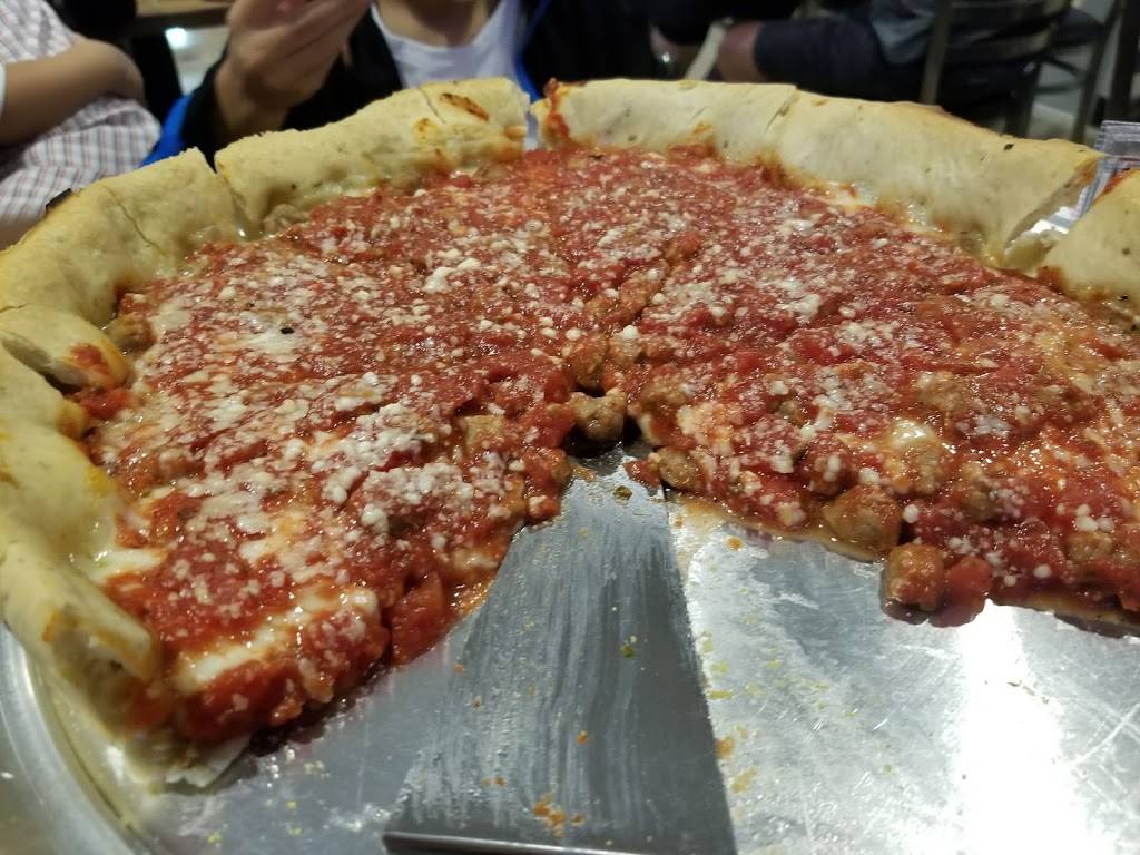 Gusano’s Pizzeria | restaurant | 5505 Phoenix Ave, Fort Smith, AR 72903, USA | 4794346444 OR +1 479-434-6444