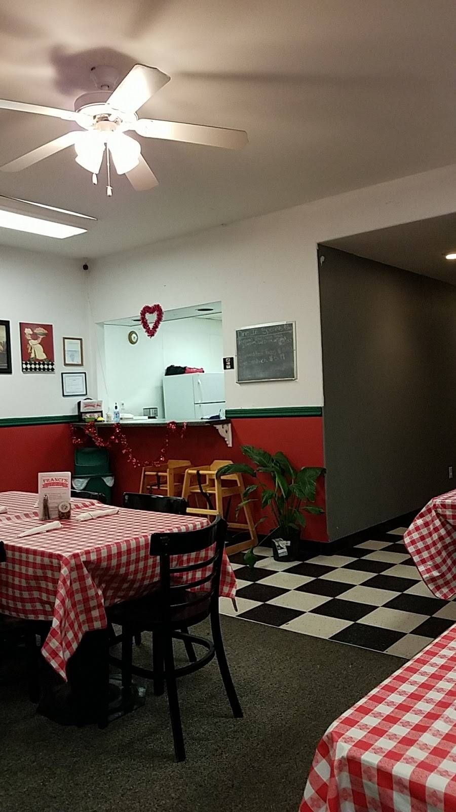 Francis Pizza | restaurant | 107 W Seminary Ave, Onarga, IL 60955, USA | 8152680002 OR +1 815-268-0002