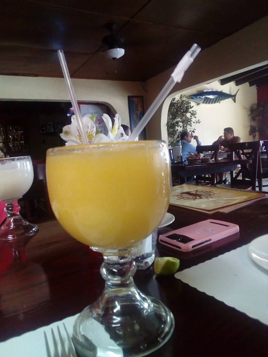 Restaurant de Langosta La Guerita | restaurant | Blvd. Benito Juárez 204, Machado Sur, 22710 Rosarito, B.C., Mexico | 0446646121019 OR +52 1 664 612 1019