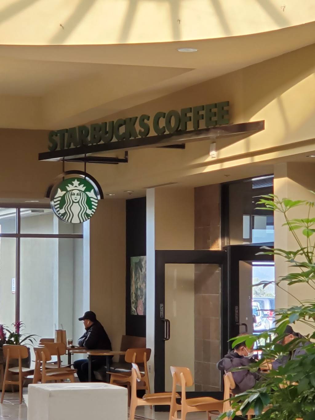 Starbucks | cafe | 49 Serramonte Center, Daly City, CA 94015, USA | 6509974556 OR +1 650-997-4556