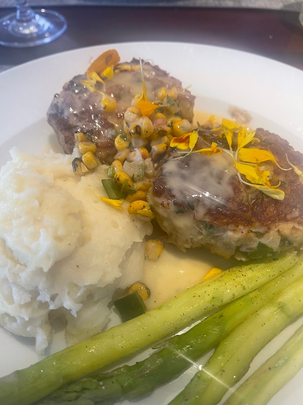 Harpers Waterfront Restaurant | restaurant | 1107 Turkey Point Rd, Edgewater, MD 21037, USA | 4107988338 OR +1 410-798-8338