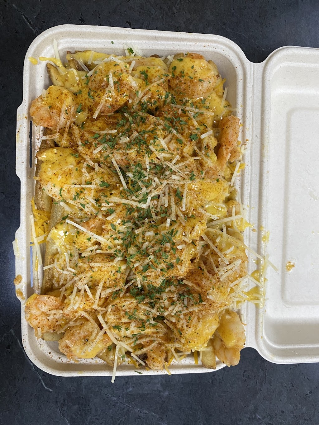 Mr Fries Man Ontario | restaurant | 111 N Vineyard Ave Suite B, Ontario, CA 91764, USA | 9094437638 OR +1 909-443-7638