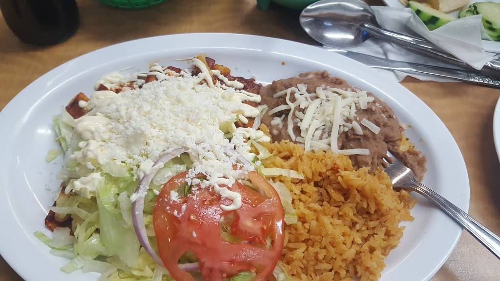 Eves Enchiladas | restaurant | 103 Bassett St, King City, CA 93930, USA | 8313857599 OR +1 831-385-7599