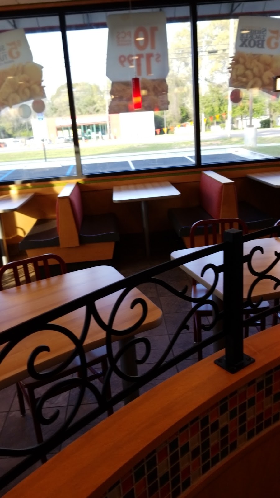 Popeyes Louisiana Kitchen | restaurant | 7681 Moffett Rd, Semmes, AL 36575, USA | 2514616922 OR +1 251-461-6922