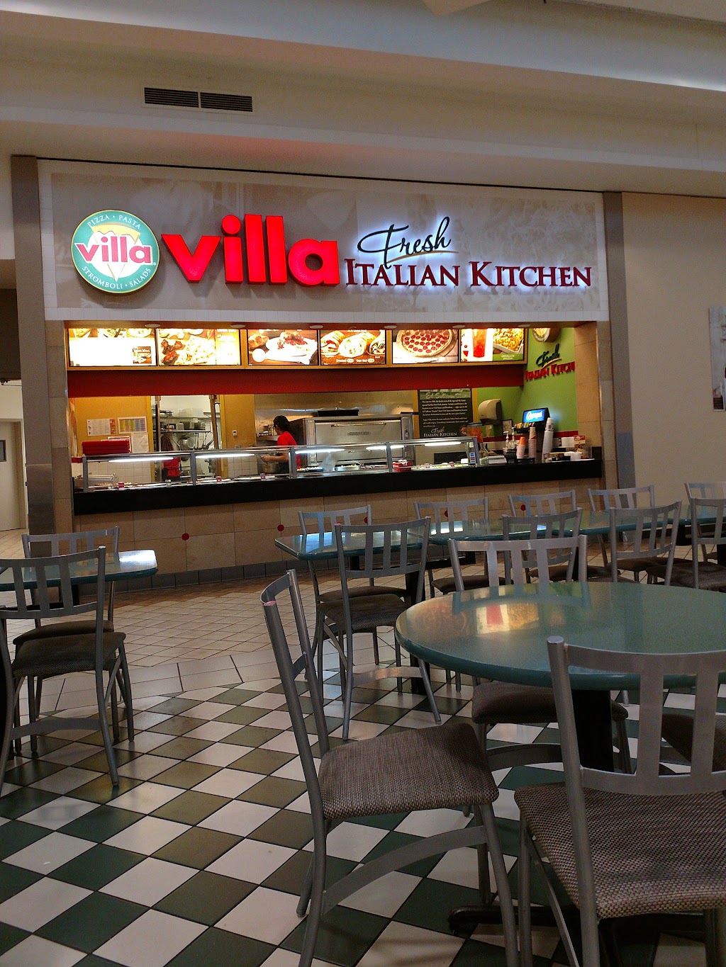 Villa Fresh Italian Kitchen | restaurant | 1600 N Riverside Ave, Medford, OR 97501, USA | 5417728634 OR +1 541-772-8634