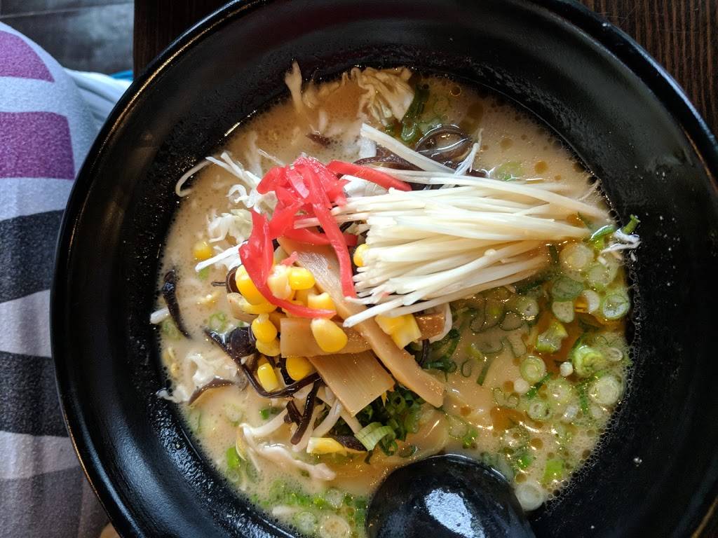 Ishita Ramen | restaurant | 712 University Ave W #103, St Paul, MN 55104, USA | 6513486380 OR +1 651-348-6380