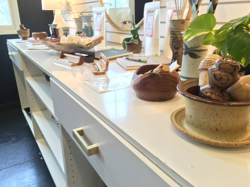 Simply Nourished by BE WELLness | cafe | 18 N 3rd St, Clear Lake, IA 50428, USA | 6413574444 OR +1 641-357-4444