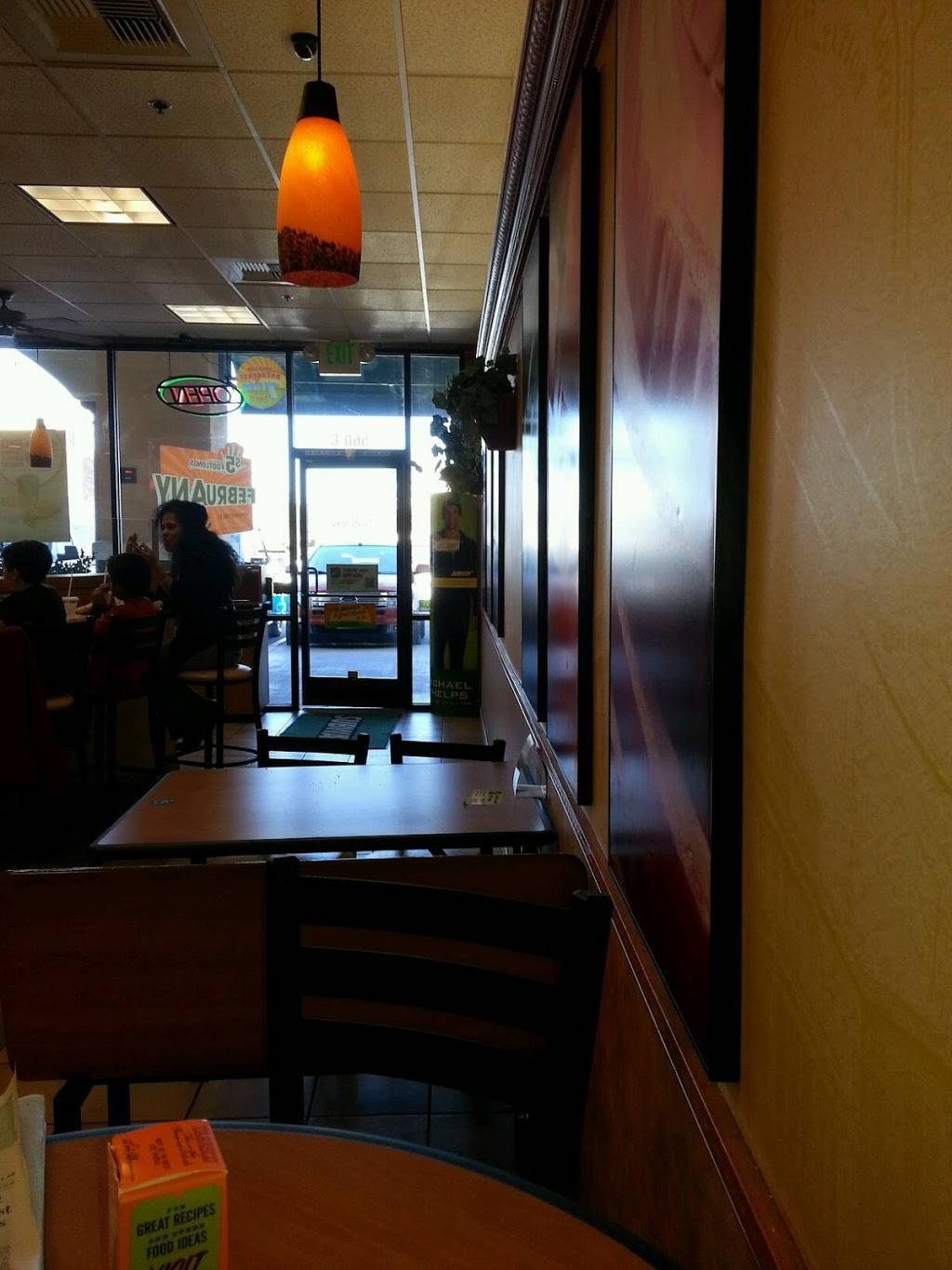 Subway | meal takeaway | 560 E Betteravia Rd Suite C, Santa Maria, CA 93455, USA | 8053477301 OR +1 805-347-7301