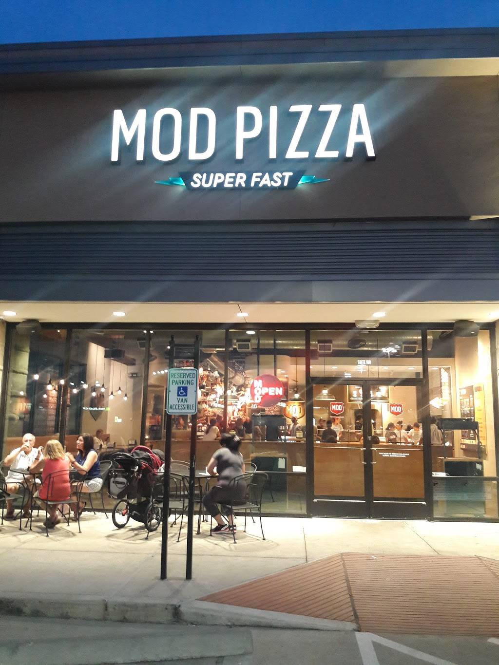 MOD Pizza | restaurant | 14555 Memorial Dr #100, Houston, TX 77079, USA | 8327750134 OR +1 832-775-0134