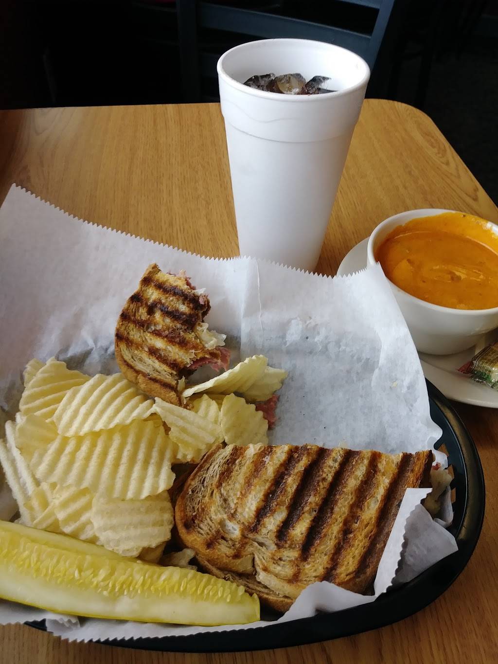 Sweet Sensations | restaurant | 25 N Orange Ave, Green Cove Springs, FL 32043, USA | 9045298554 OR +1 904-529-8554