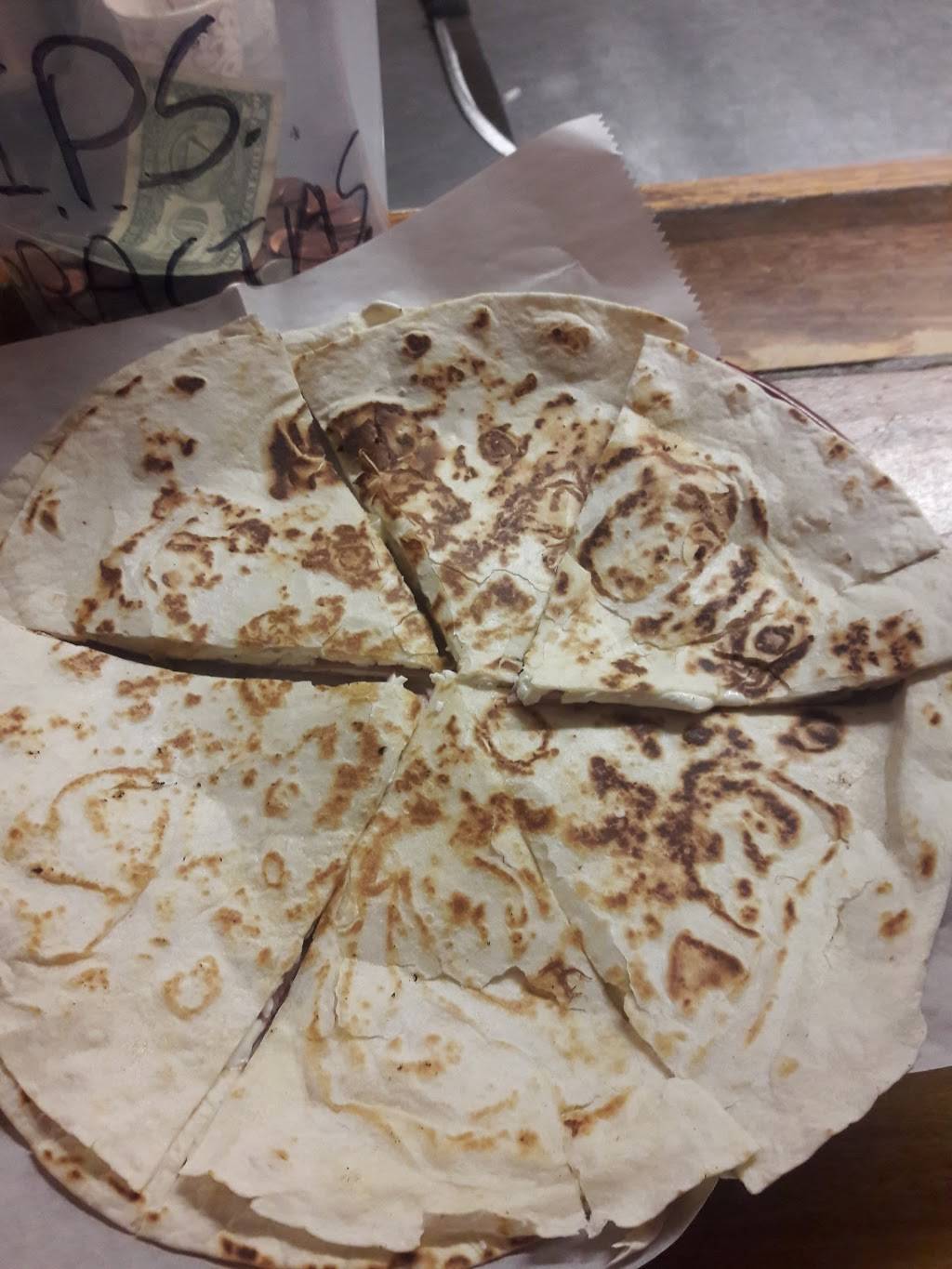 La Placita | restaurant | 52 Throckmorton St # A, Freehold, NJ 07728, USA | 7328660356 OR +1 732-866-0356