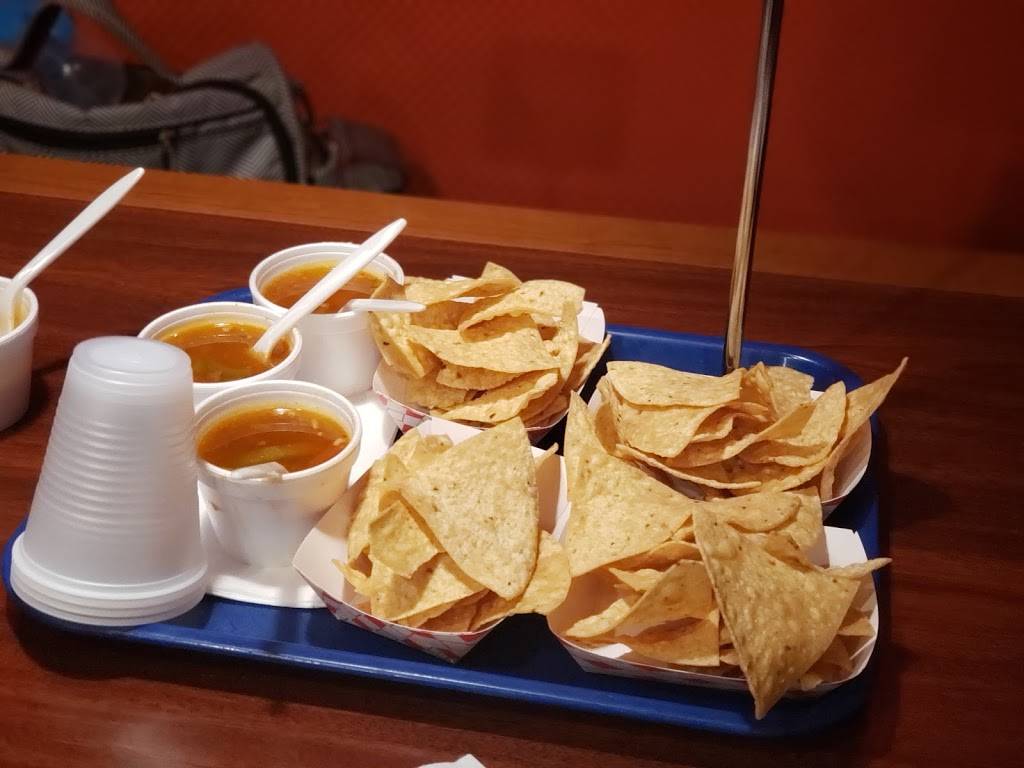 Los Panchos Taco Shop | restaurant | 6110 Friars Rd #101, San Diego, CA 92108, USA | 6192720626 OR +1 619-272-0626