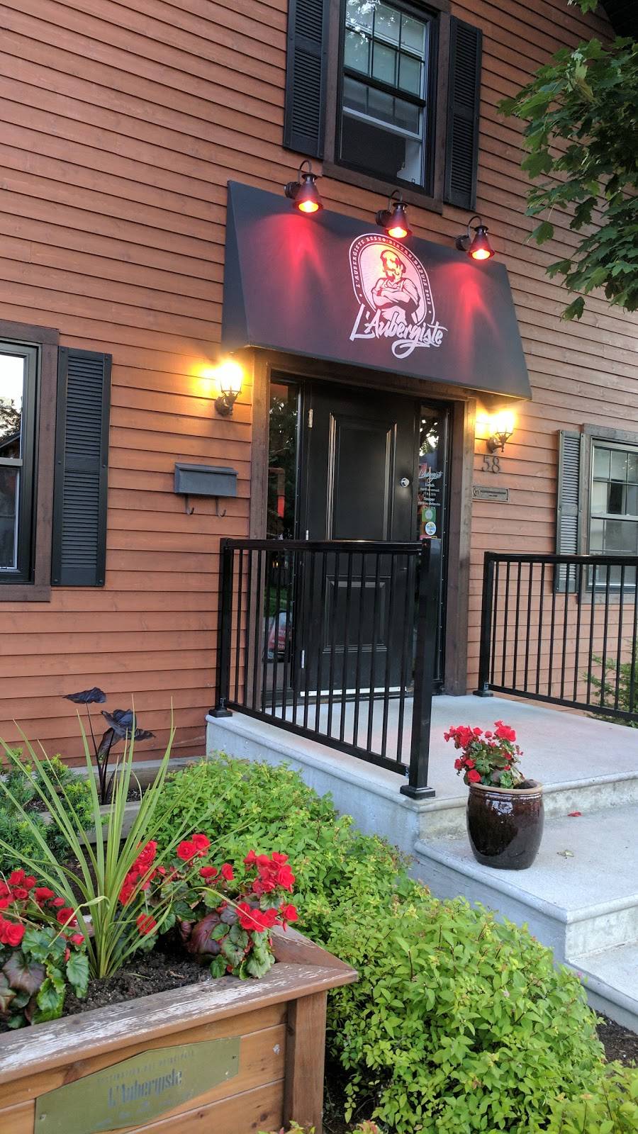 LAubergiste Resto Bistro | restaurant | 58 Rue Principale, Gatineau, QC J9H 3L6, Canada | 8195573858 OR +1 819-557-3858