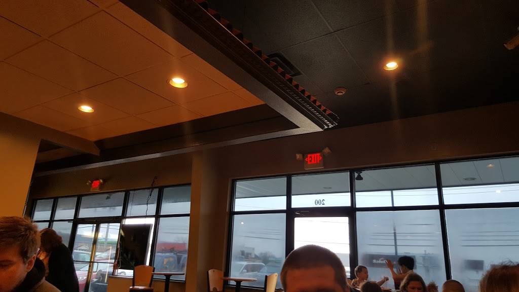 Little Nickis Pizza | restaurant | 1635 W Main St, Ephrata, PA 17522, USA | 7177332400 OR +1 717-733-2400