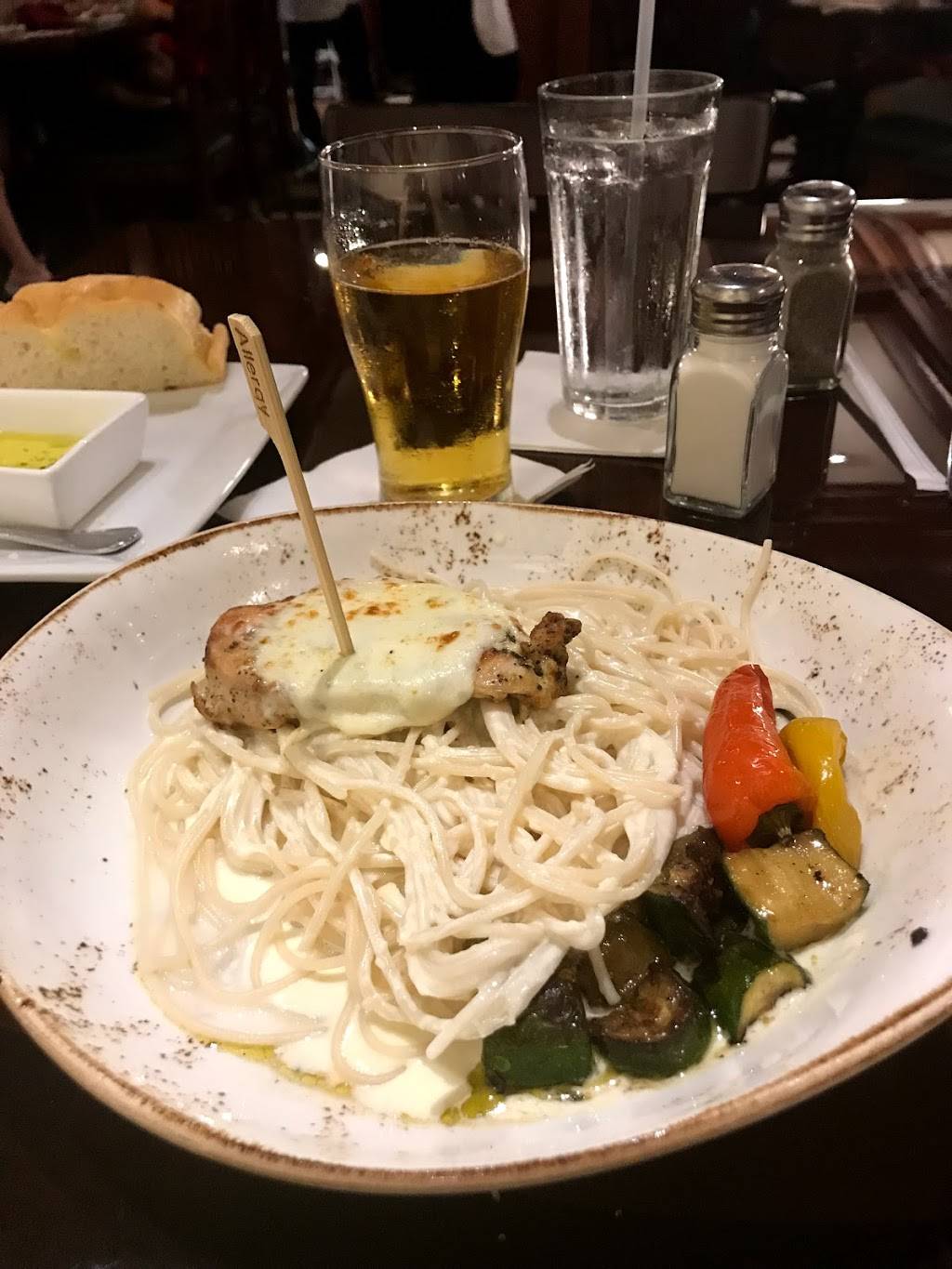 Tonys Town Square Restaurant | restaurant | 1365 W Monorail Way, Orlando, FL 32830, USA | 4078246311 OR +1 407-824-6311