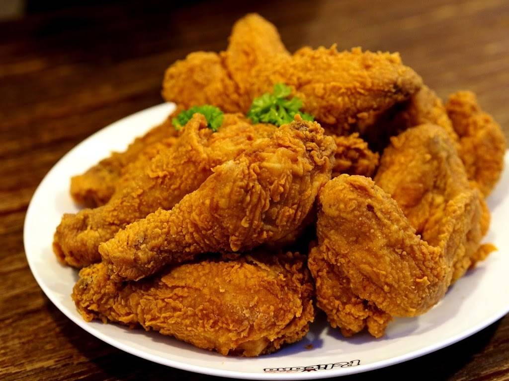 Big Burger | restaurant | 2519 S Madison St, Muncie, IN 47302, USA | 7652122767 OR +1 765-212-2767