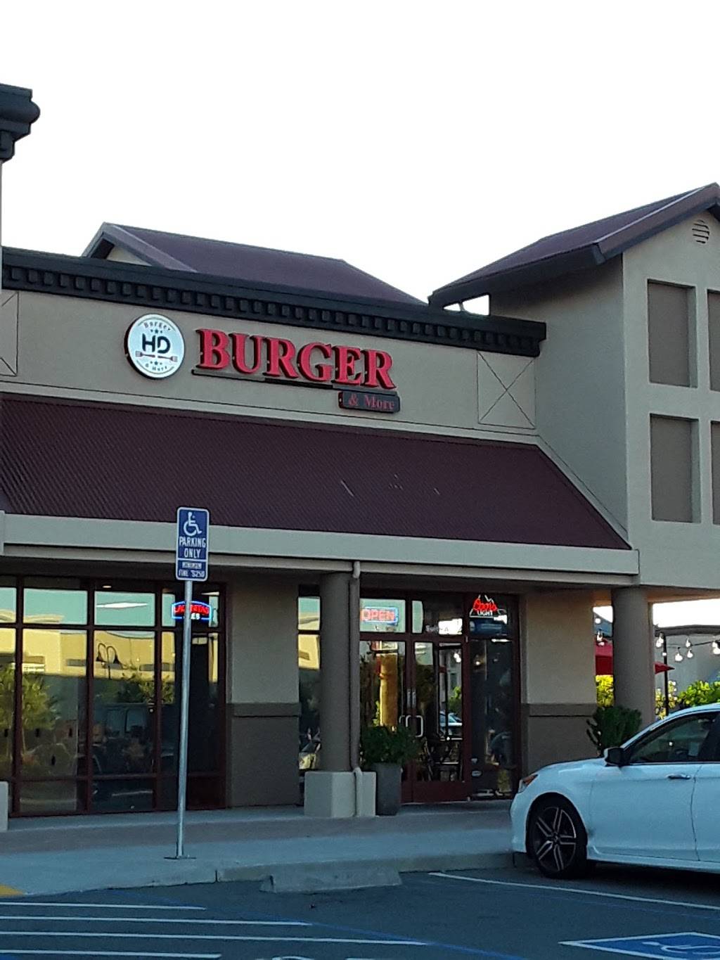 HD Burger & More | restaurant | 5019 Lone Tree Way Ste A, Antioch, CA 94531, USA | 9259789398 OR +1 925-978-9398